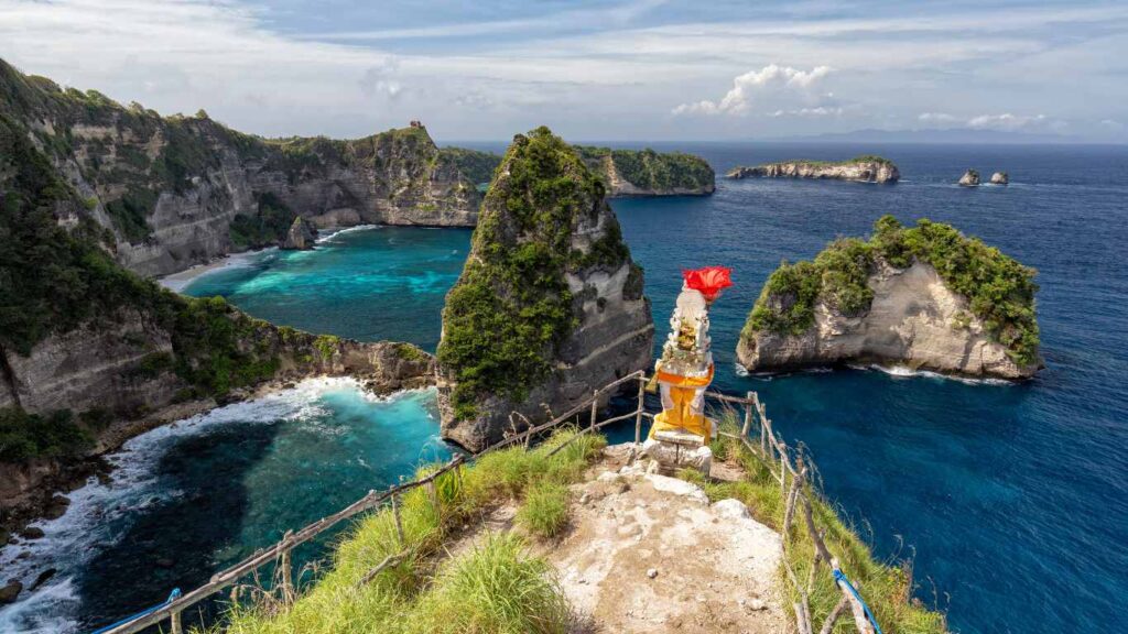 Perlengkapan Liburan ke Nusa Penida